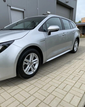 Toyota Corolla cena 100000 przebieg: 117000, rok produkcji 2021 z Poznań małe 436